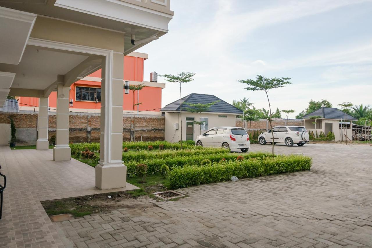 โรงแรมปายา ปาซีร์ Tebing Tinggi ภายนอก รูปภาพ